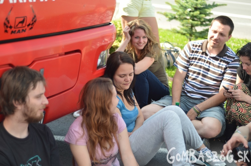 hangulat a busznál